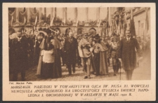 Marszałek Piłsudski w towarzystwie ojca św. Piusa XI wówczas Nuncjusza Apostolskiego na uroczystości stulecia śmierci Napoleona I. obchodzonej w Warszawie w maju 1921 r.