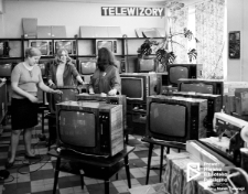 Sklep z telewizorami, Szczecin '73