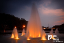 Fontanna na Jasnych Błoniach o zmierzchu, Szczecin '11