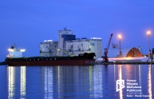 Masowiec MS Karpaty przy nabrzeżu Zbożowym, Szczecin '19