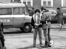 Ulica Szczecina , kontrola Milicji Obywatelskiej, styczeń '71