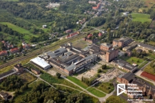 Opuszczone budynki byłej Fabryki Papieru Szczecin-Skolwin, zdjęcie lotnicze '11
