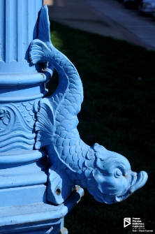 Zabytkowa pompa uliczna przy Placu Tobruckim - detal, Szczecin '20