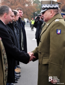 Gen. Ireneusz Bartniak, dowódca 12 DZ, obchody święta 11 listopada, Szczecin '12
