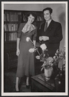 [Fotografia Jerzego Borejszy z niezidentyfikowaną kobietą].