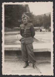 [Żegiestów-Zdrój, Fontanna przy Domu Zdrojowym "Karolówka"]