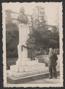 [Krynica-Zdrój, Pomnik Adama Mickiewicza. Kierowca Borejszy]